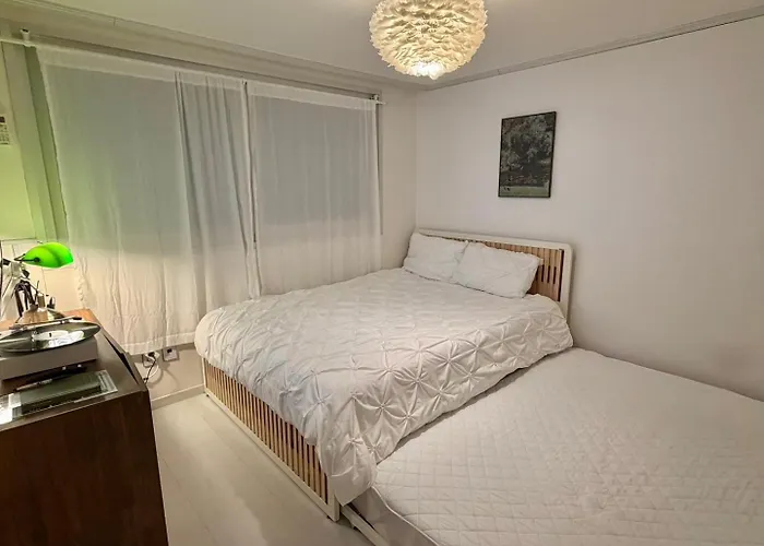 Apartment 홍대신촌 올리브 Olive
