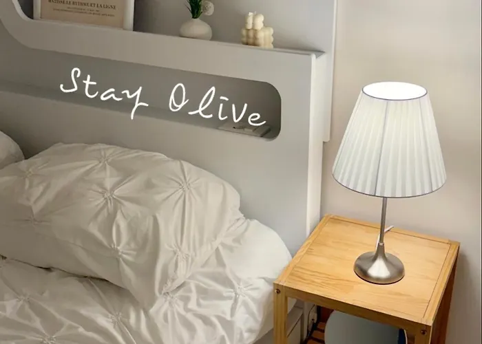 홍대신촌 올리브 Olive Apartment
